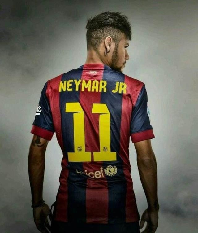 皇马连续5年参加西超杯决赛，追平巴萨保持的纪录