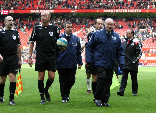 邵佳一 国足选材不排斥老队员 防守第一