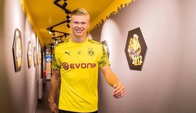 曼城控球优势明显