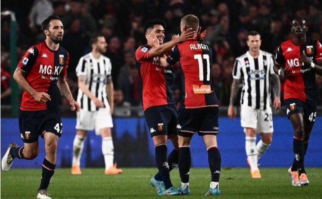 罗马诺：这2位主帅此前曾拒绝曼联，但现在情况不同了；罗马日报：即使索肖